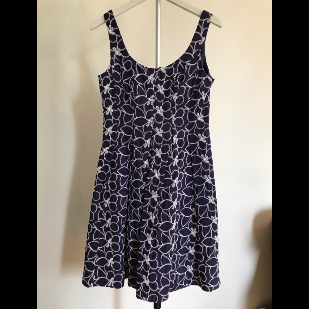 Navy w/White Embroidery, worn once, excellent condition. So Pretty on